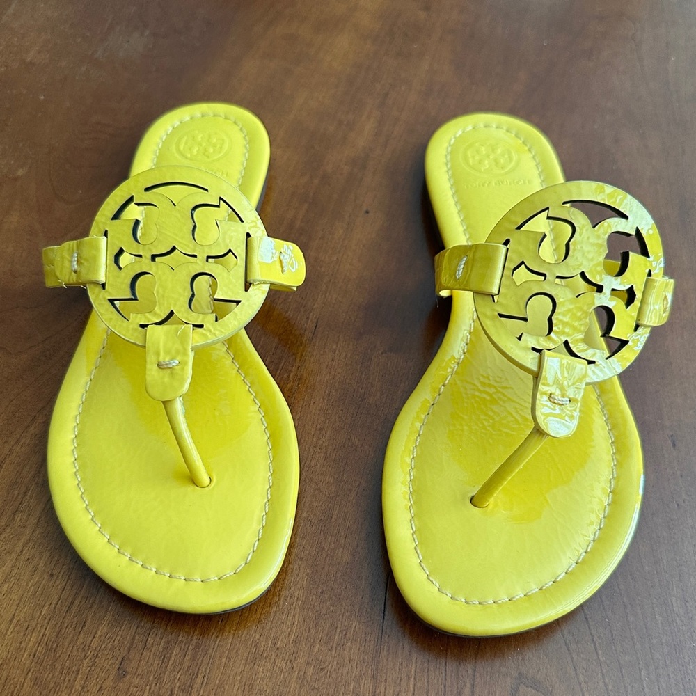 Tory Burch Miller Sandal- patent leather yellow- sz. 7